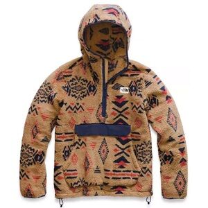 The North Face Men’s Campshire
Pullover Hoodie, Cedar Brown California Geo Print